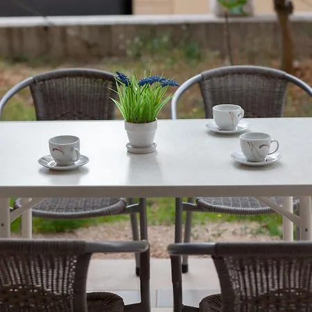 Emilija 아파트 *
