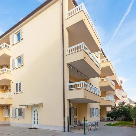 Andric Apartment *