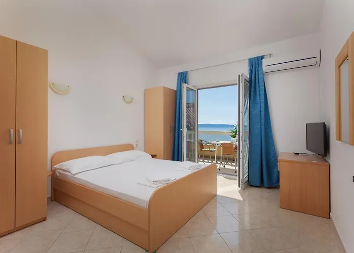Appartamento Emilija Makarska