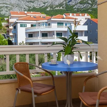 Emilija Appartement Makarska