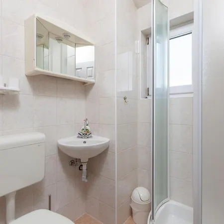 Appartement Emilija Makarska