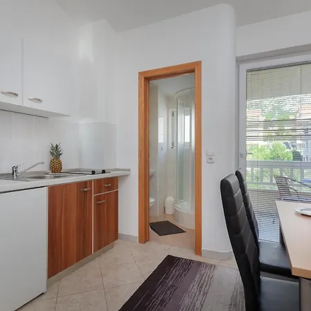 Appartement Emilija Makarska
